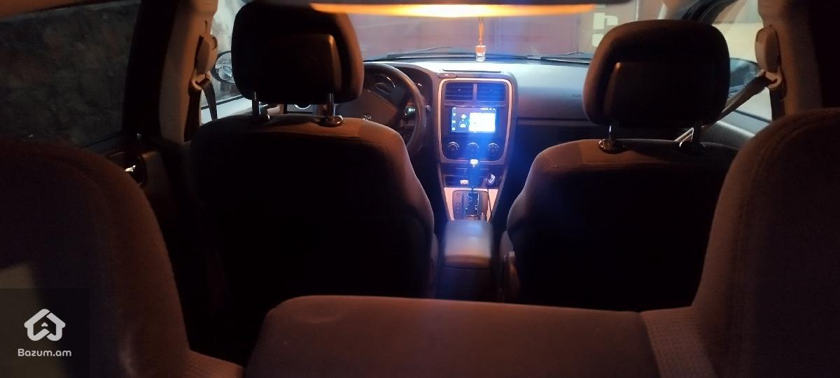 Ավտոմեքենա Dodge Caliber - image 3