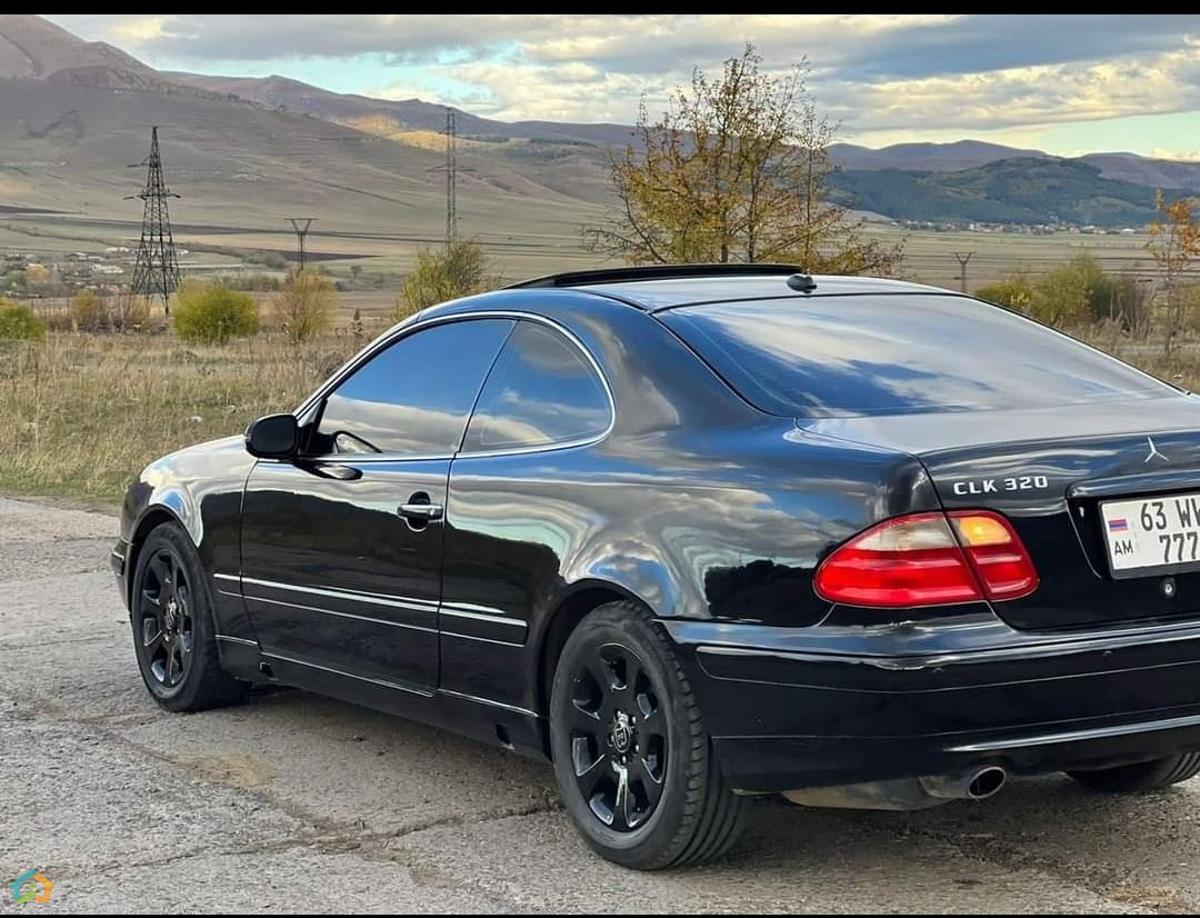 Mercedes clk320 - image 7