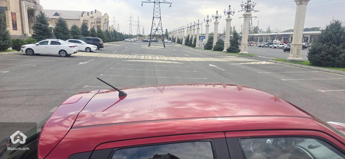 Nissan Juke 2012  - image 10