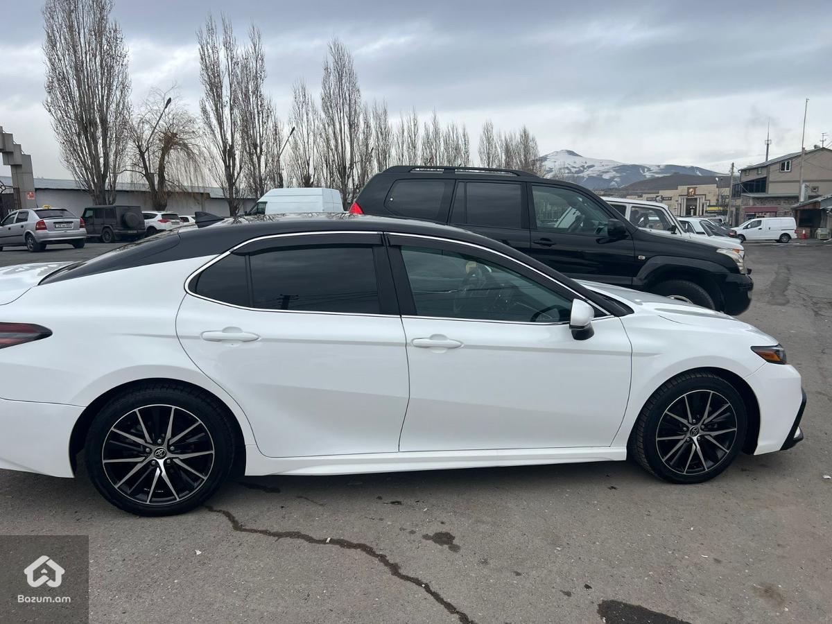 Toyota camri SE 22-21 թ - image 3