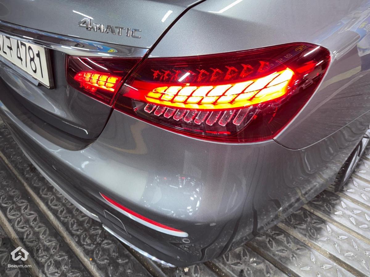 Mercedes Benz E350 AMG Line W213 - image 19