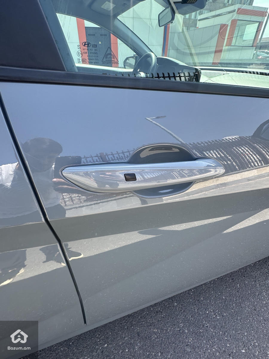 HYUNDAI ELANTRA 2022-21 - image 19