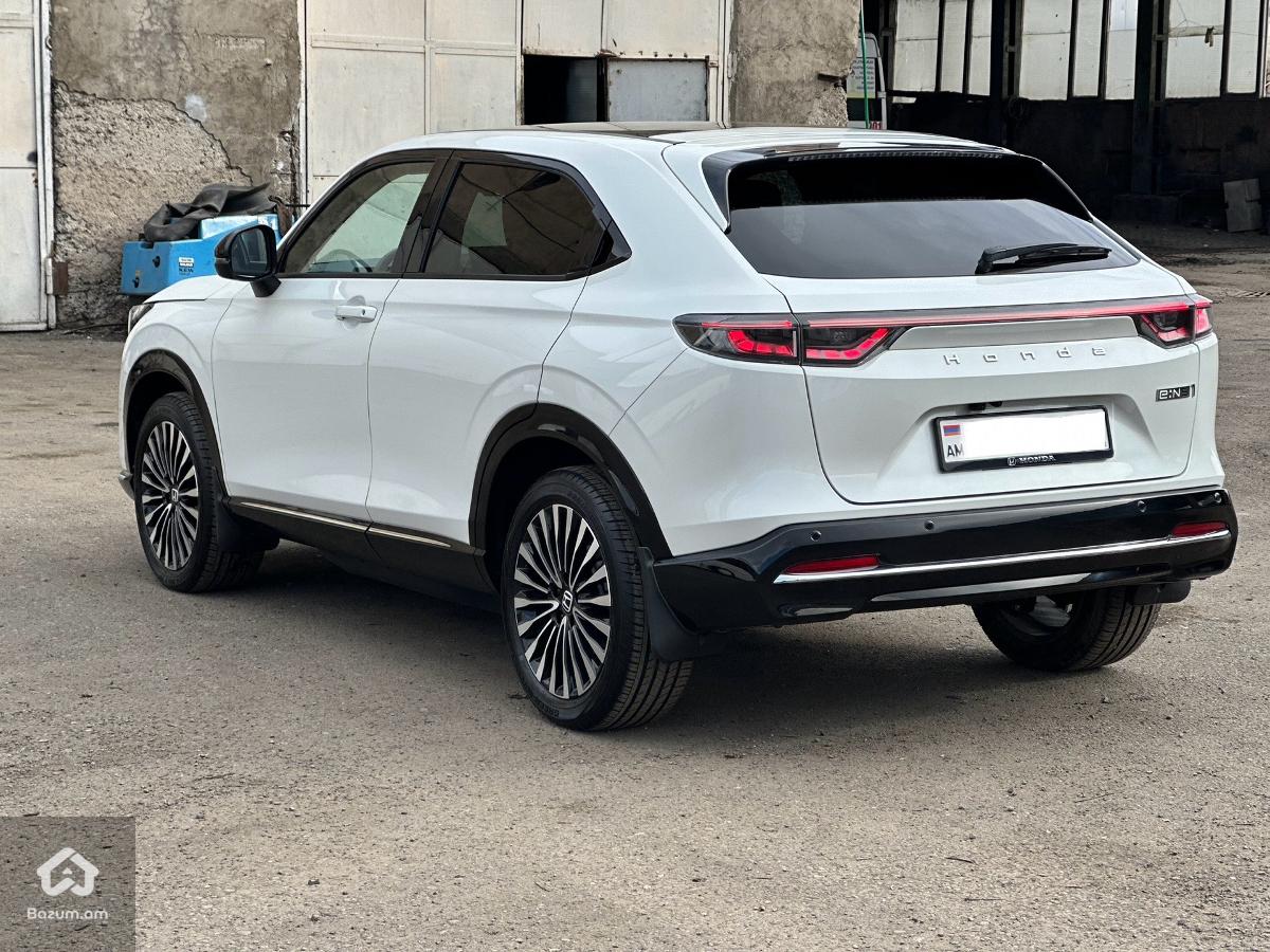 Honda e:NS1 - image 3