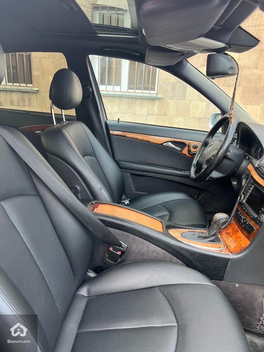 Mercedes-Benz E-Class, 3.2 լ - image 7