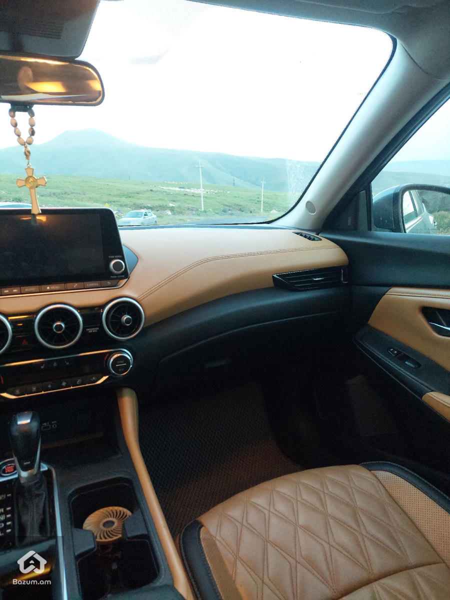 Nissan - image 17