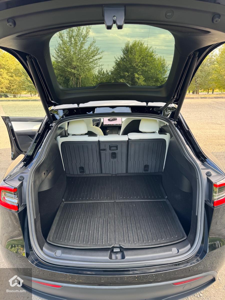 Tesla Model Y Performance - image 8