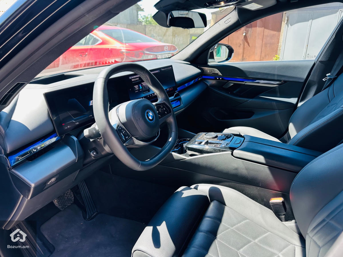 Bmw I5 Edrive40 - image 9