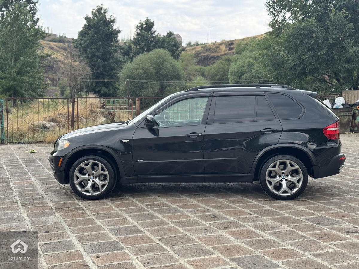 BMW X5 E70 - image 4