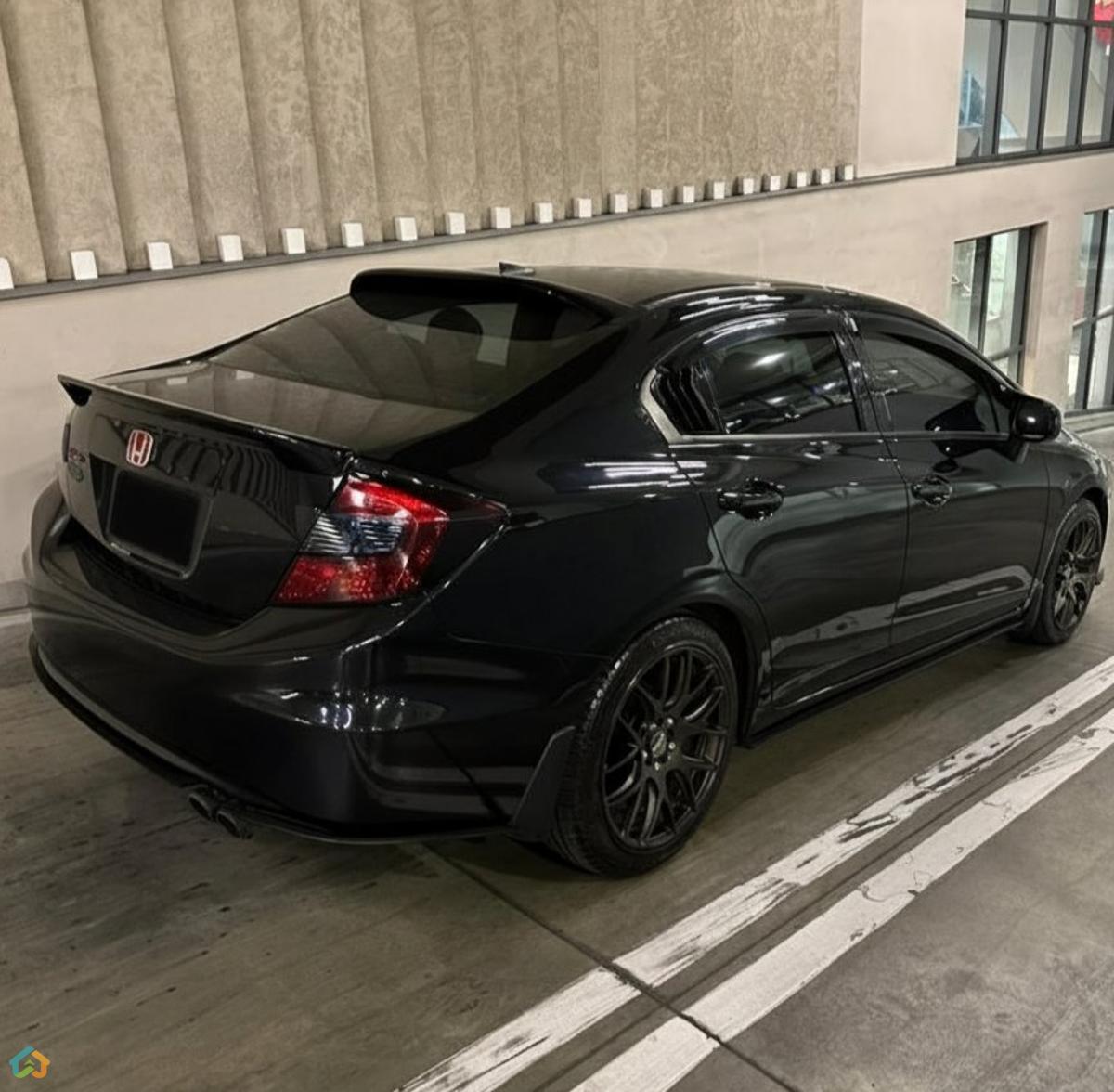 Honda civic - image 1