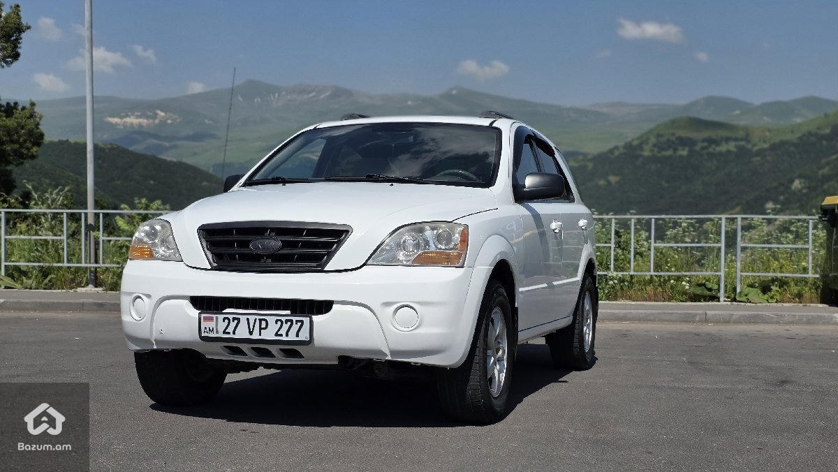 Kia Sorento - image 11