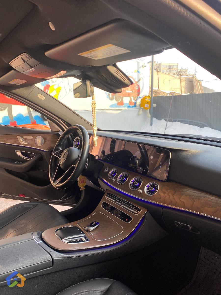 (2020-2021) Mercedes Benz E350  - image 11