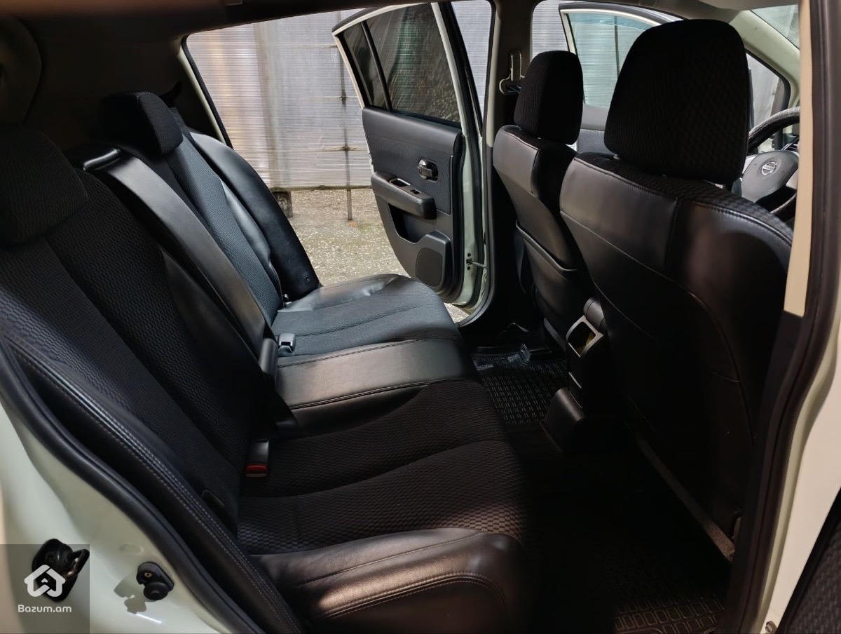 Nissan Tiida 2009 - image 5
