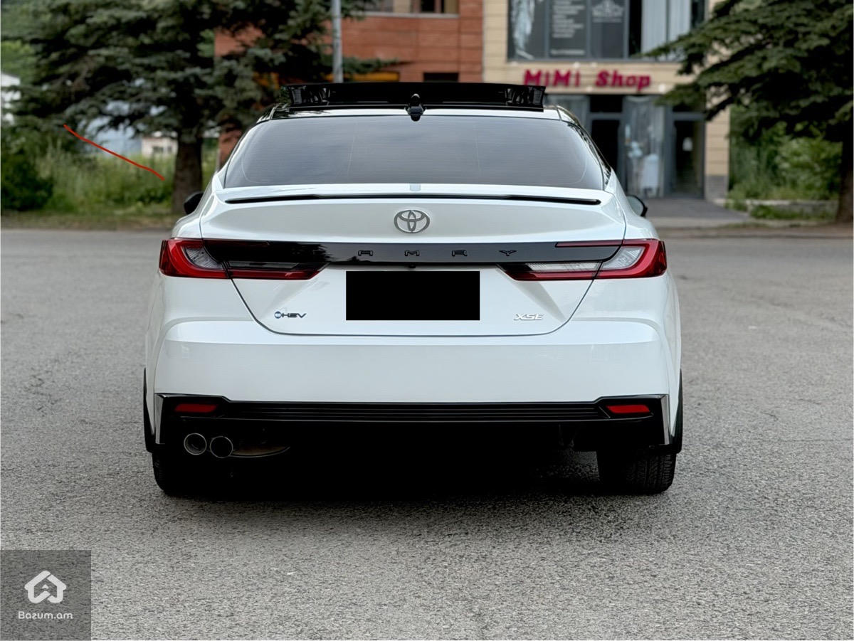 TOYOTA CAMRY 2025 XSE HIBRID - image 6