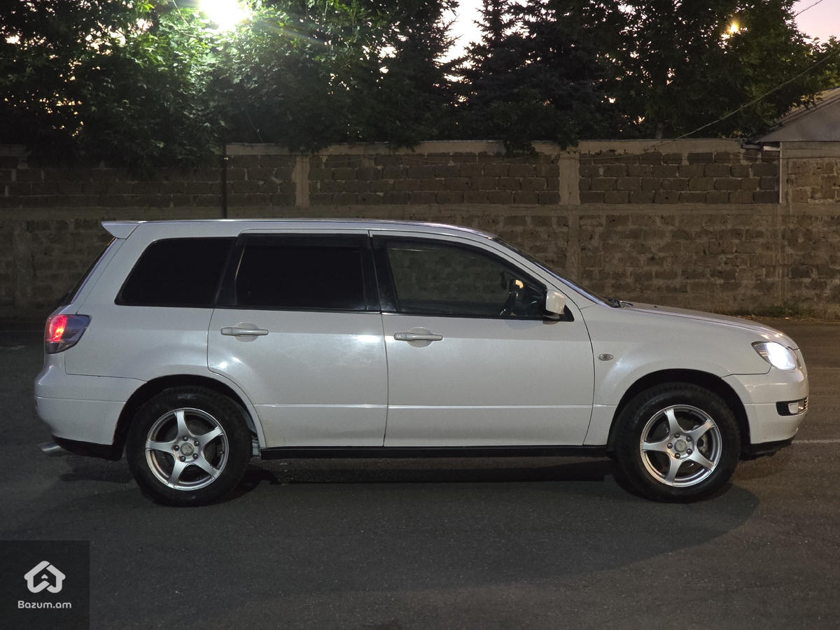 Mitsubishi Airtrek հետչբեք, 2.0 լ, 2001թ., հեղուկ գազ - image 4