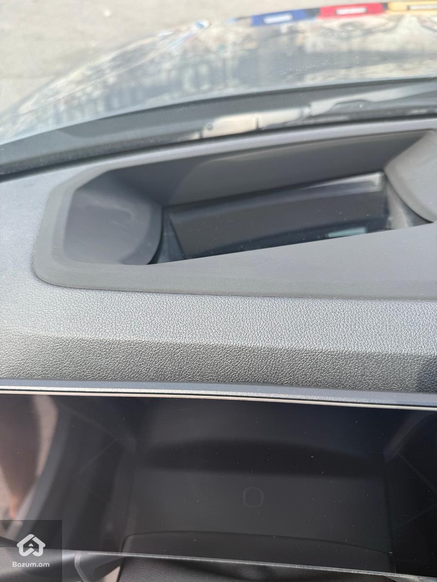 Bmw i4 edrive35 - image 7