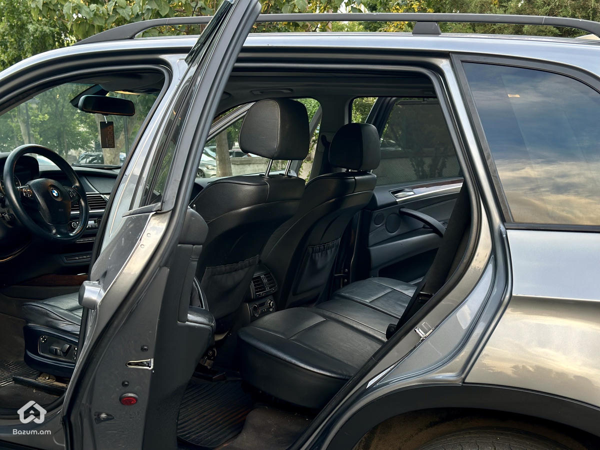 bmw x5 - image 7