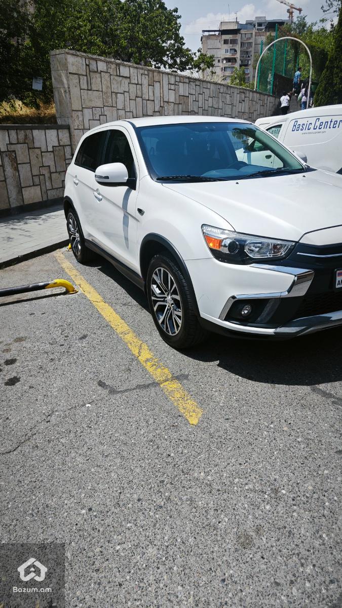 Mitsubishi - image 2