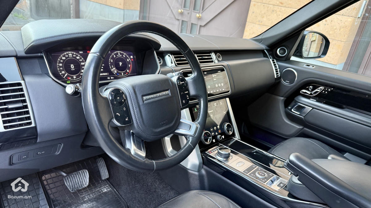 Range Rover Vouge Black Edition - image 6