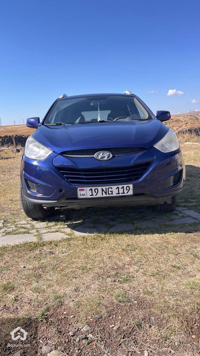 Hyundai Tucson - image 8