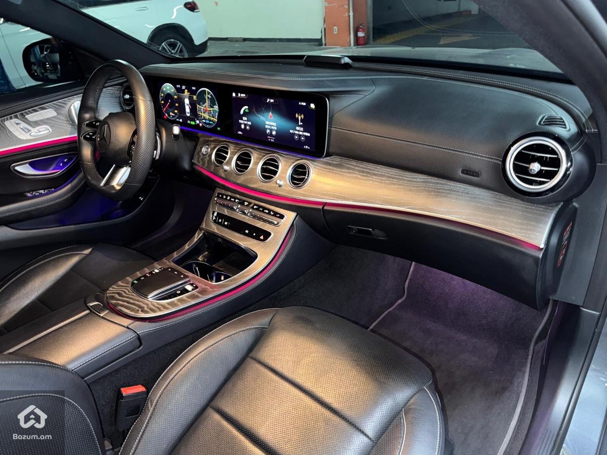 Mercedes Benz E350 AMG Line W213 - image 37