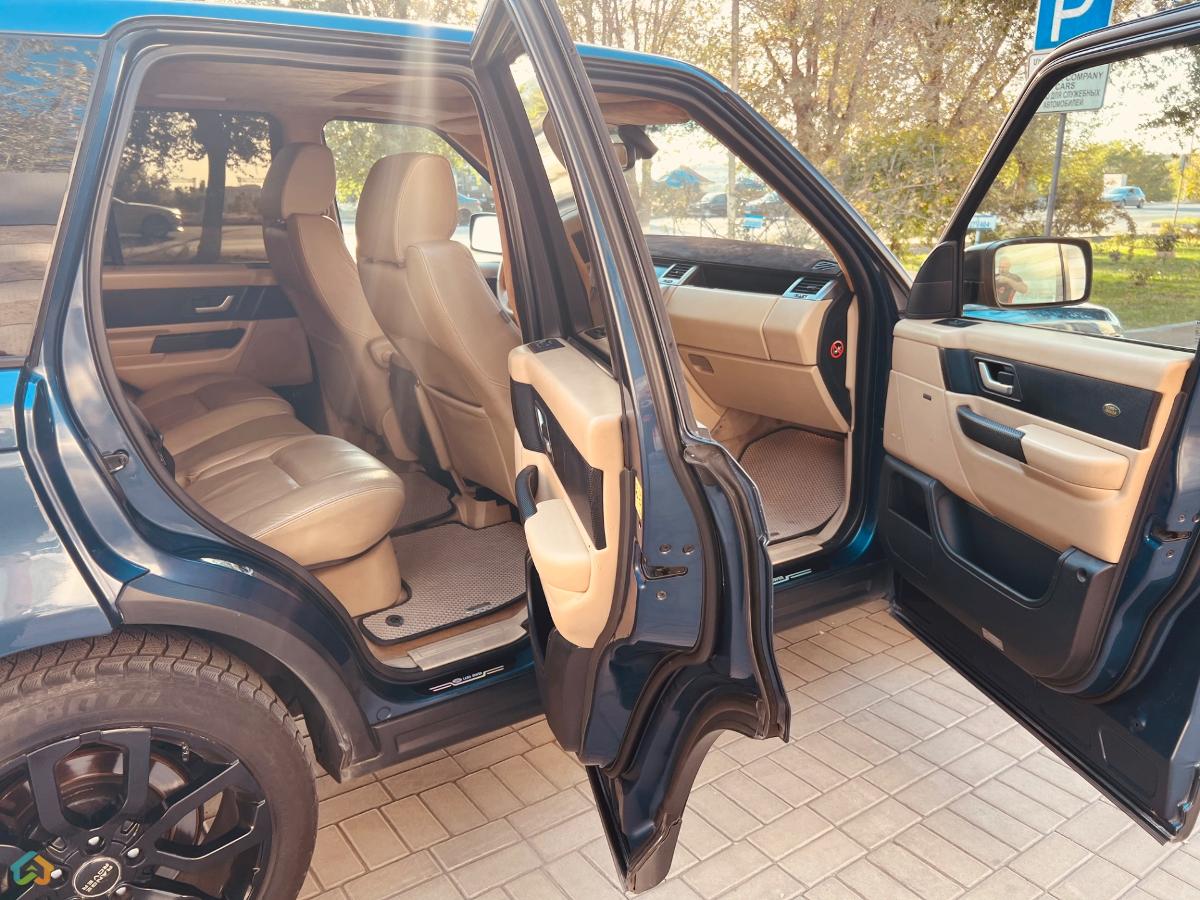 Range Rover sport - image 12