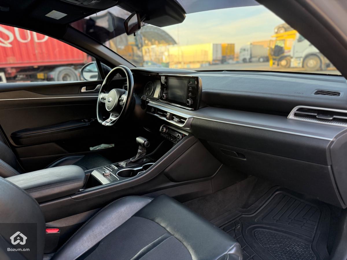 KIA K5 GT LINE - image 14