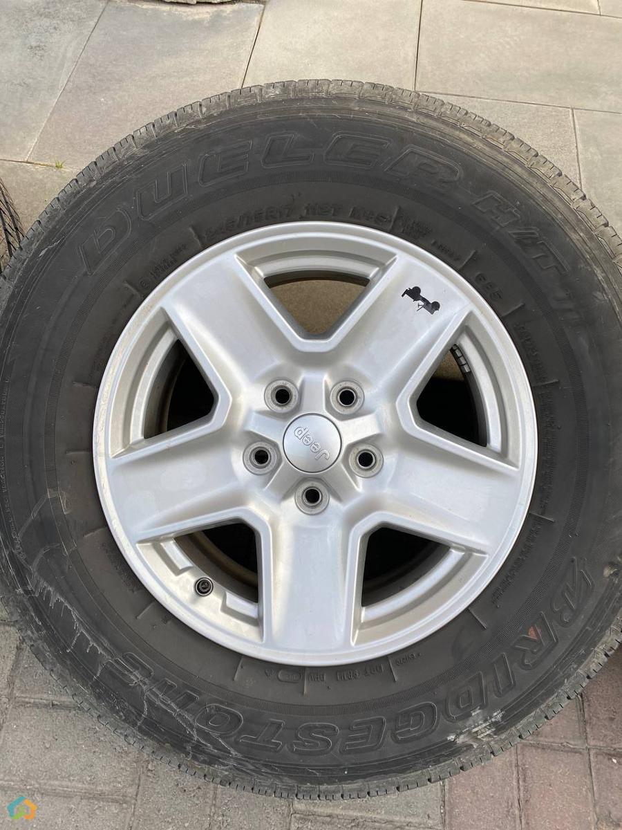 Wrangler -ի անվահեծ անվադողերով - image 2