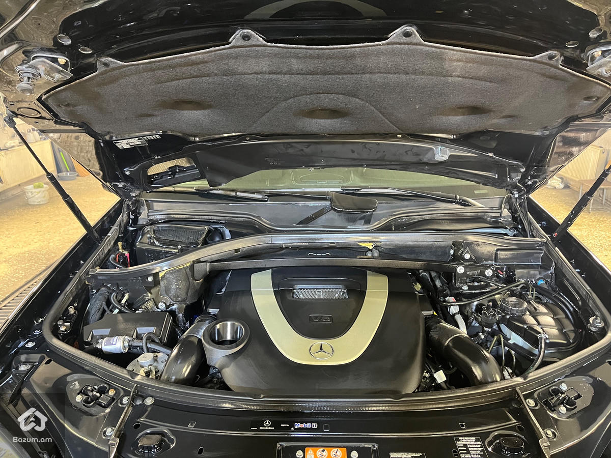 Mercedes Benz GL 450 - image 6