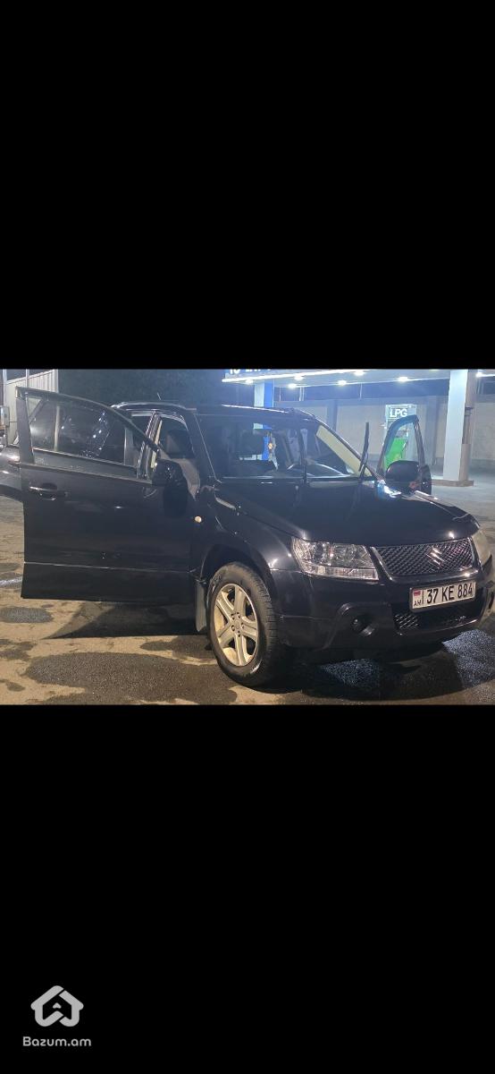 Suzuki Grand Vitara  - image 7