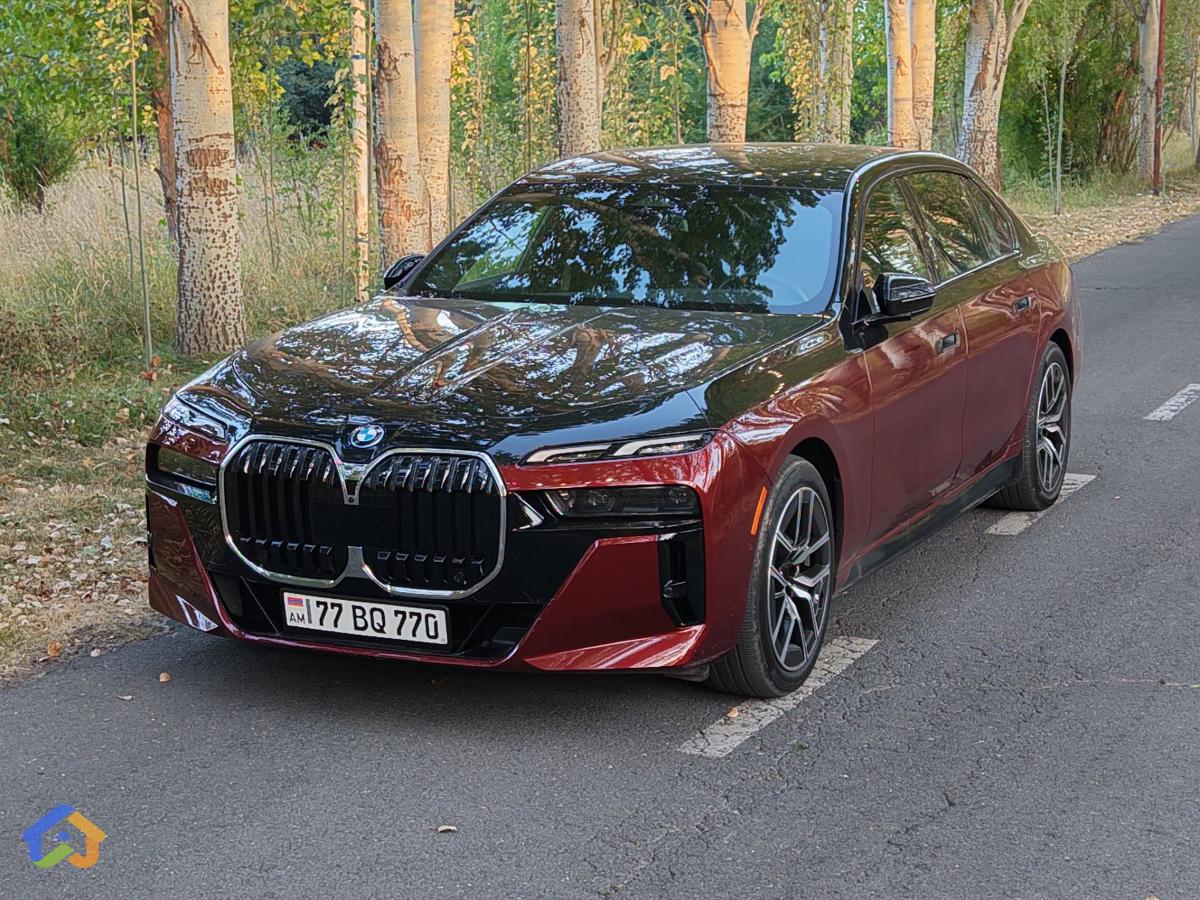 BMW i7 Xdrive 60 - image 2