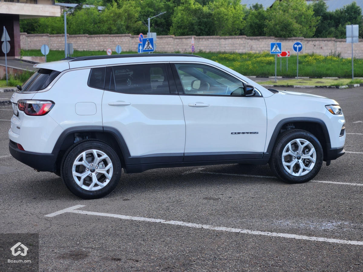 Jeep Compass  - image 3