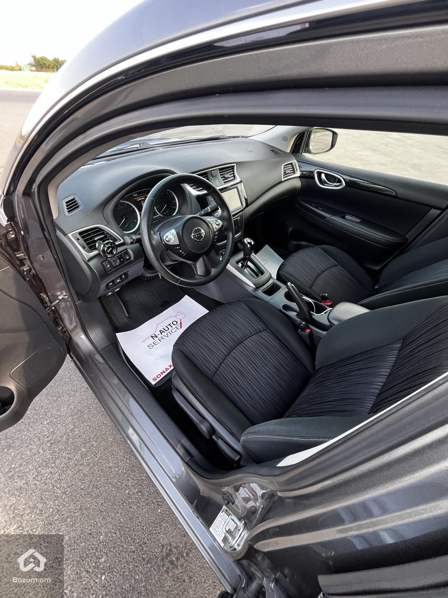 Nissan Sentra SV - image 8