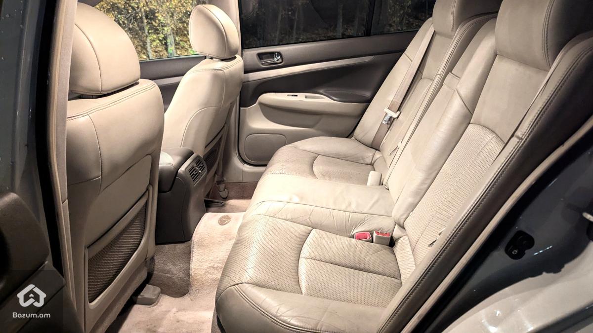 Infiniti G25 - image 8