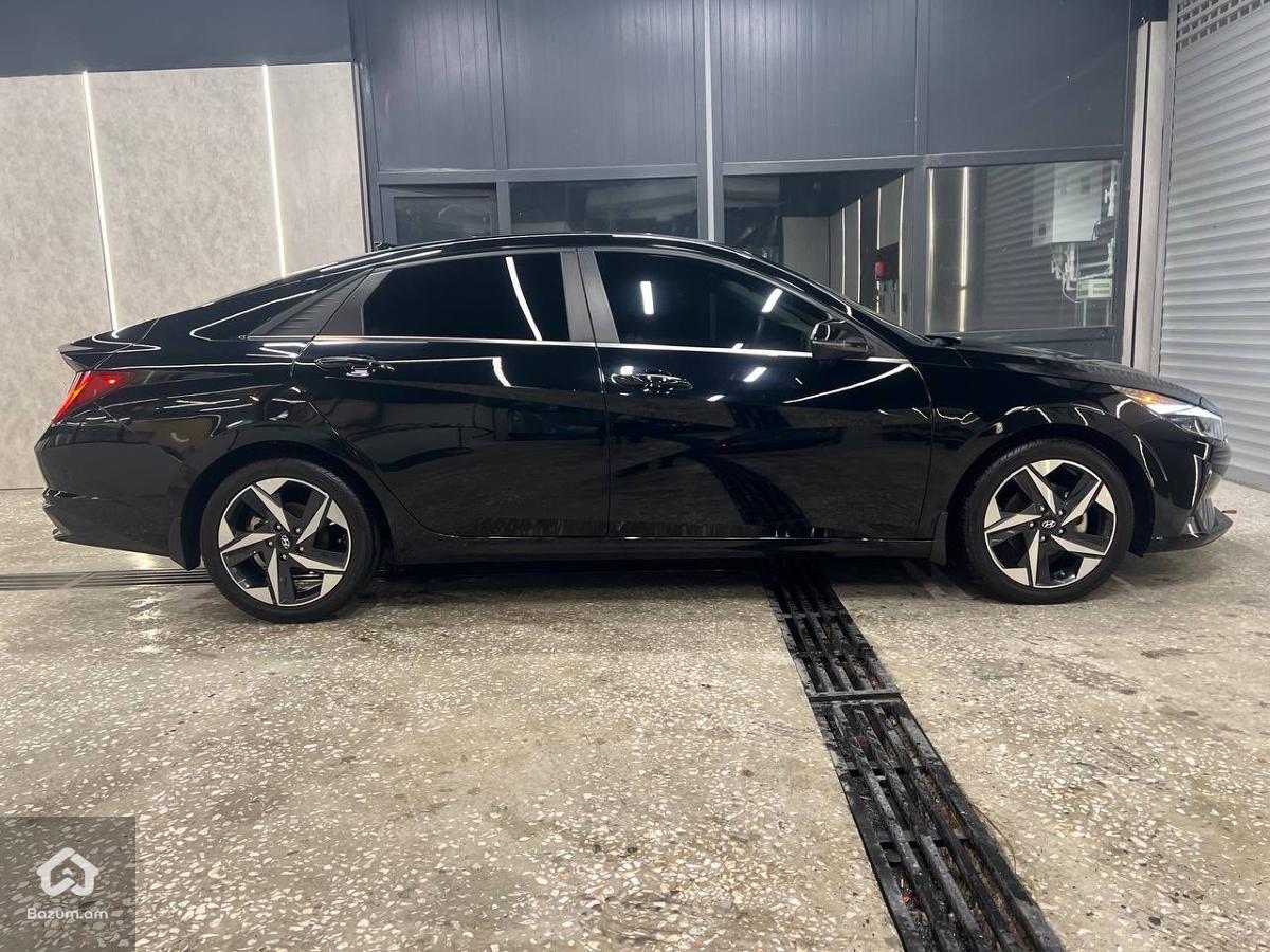 2021 Hyundai Elantra Sel Value Edition - image 3