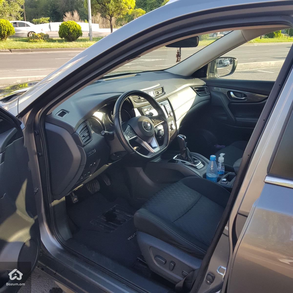 Nissan Rouge  - image 6