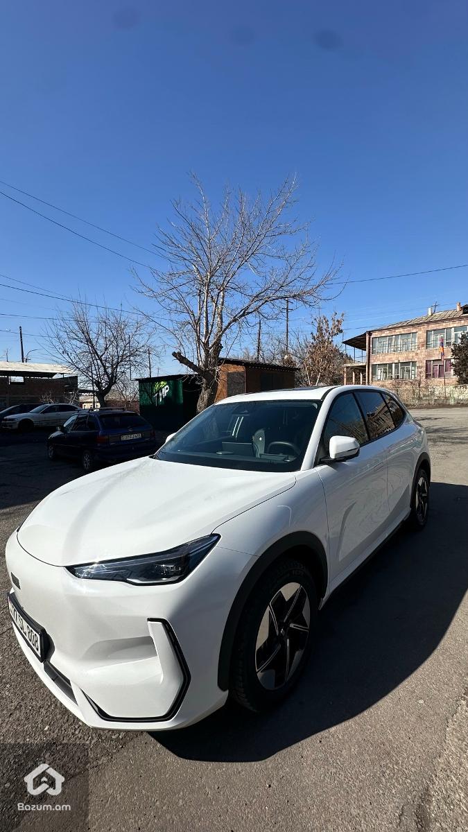 GEELY GALAXY E5 - image 2