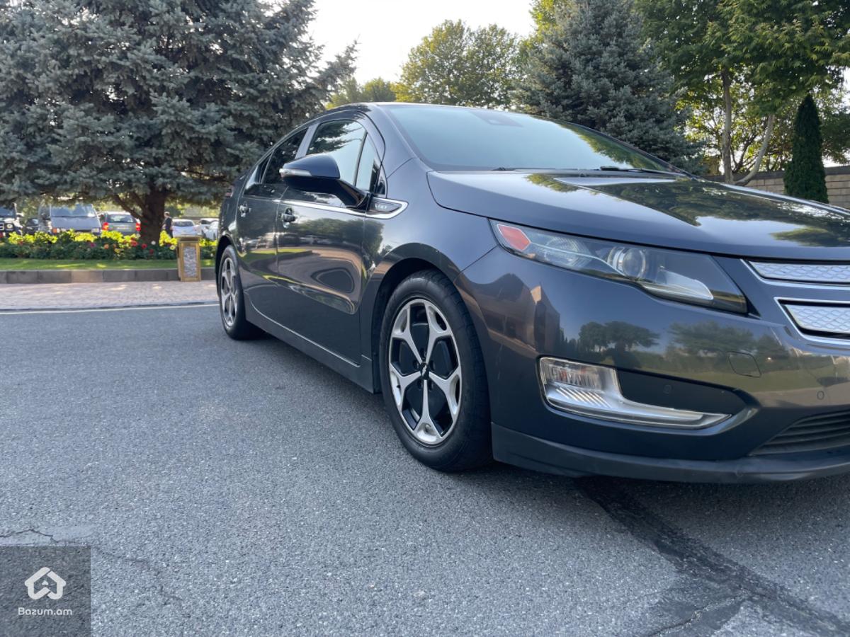 Chevrolet volt - image 1