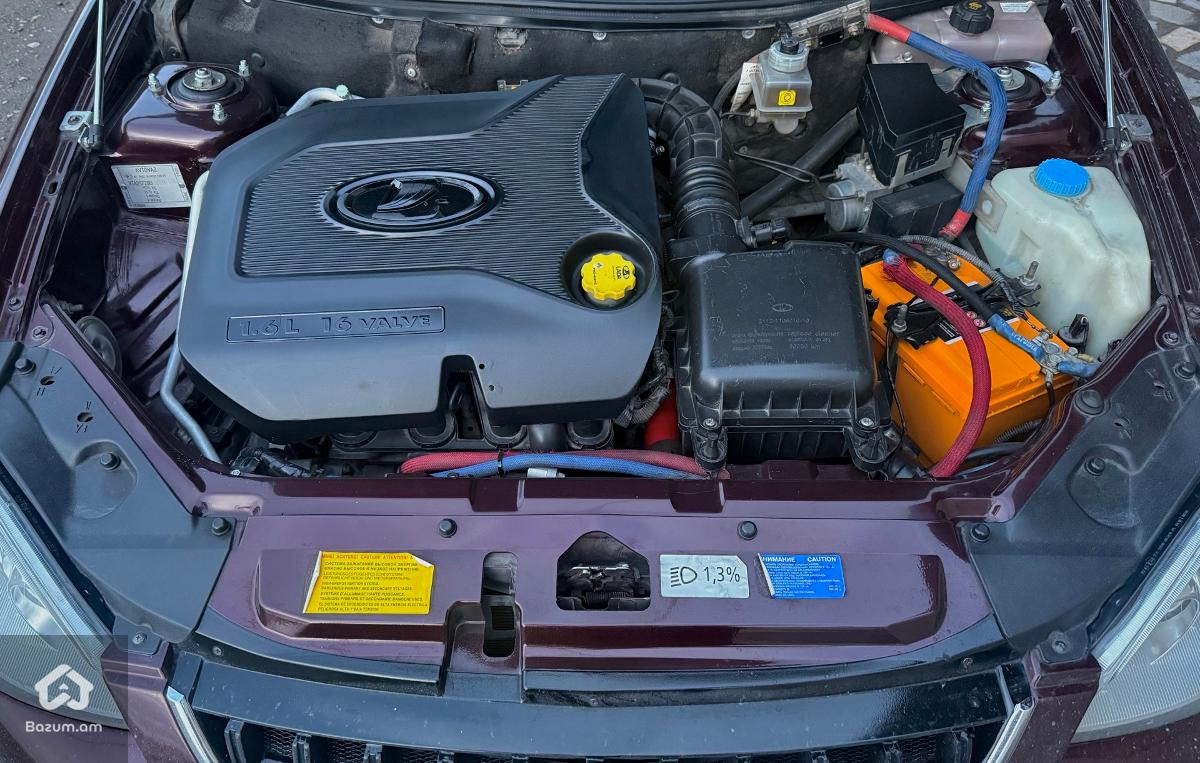 Lada Priora Coupe - image 4