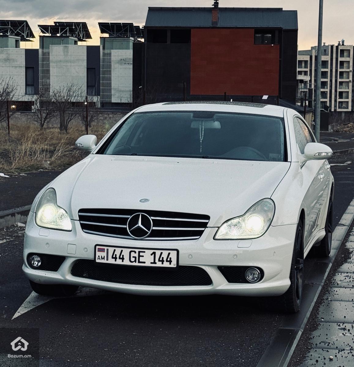 Mercedes CLS-5.5, Japan - image 1