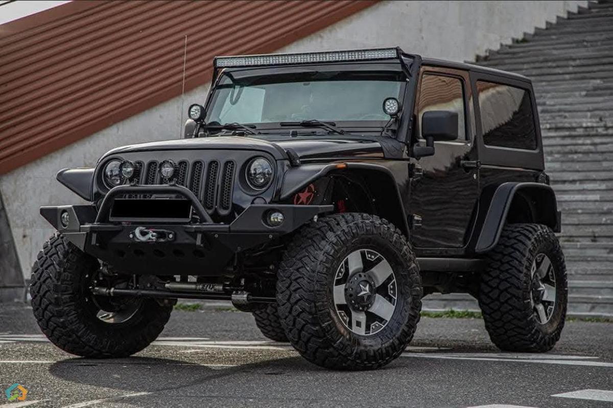 Jeep Wrangler - image 6