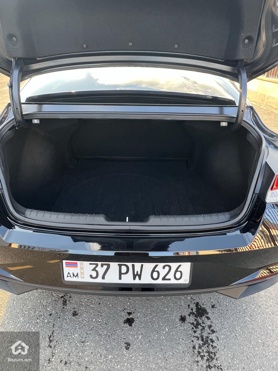 HYUNDAI ELANTRA 2021-20  - image 29