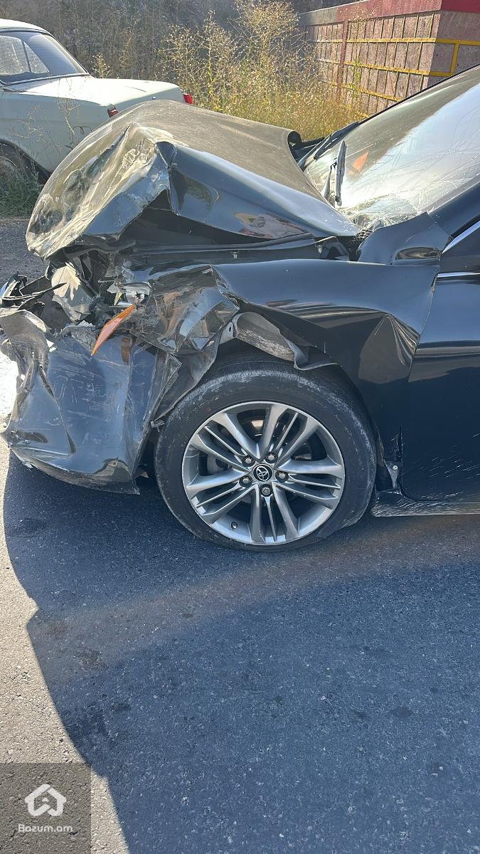 CAMRY 2015 վթարված - image 2