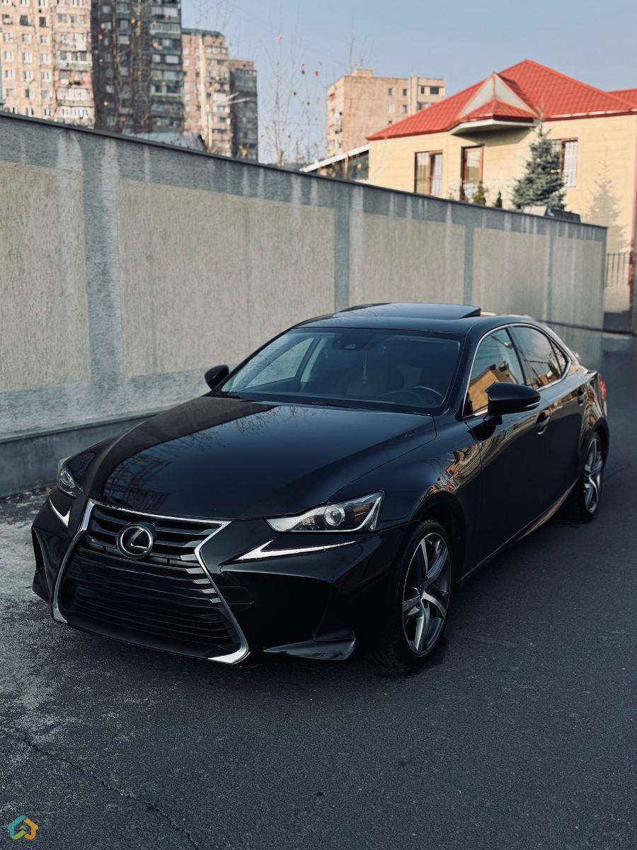 Lexus is 300 3.5 AWD - image 4