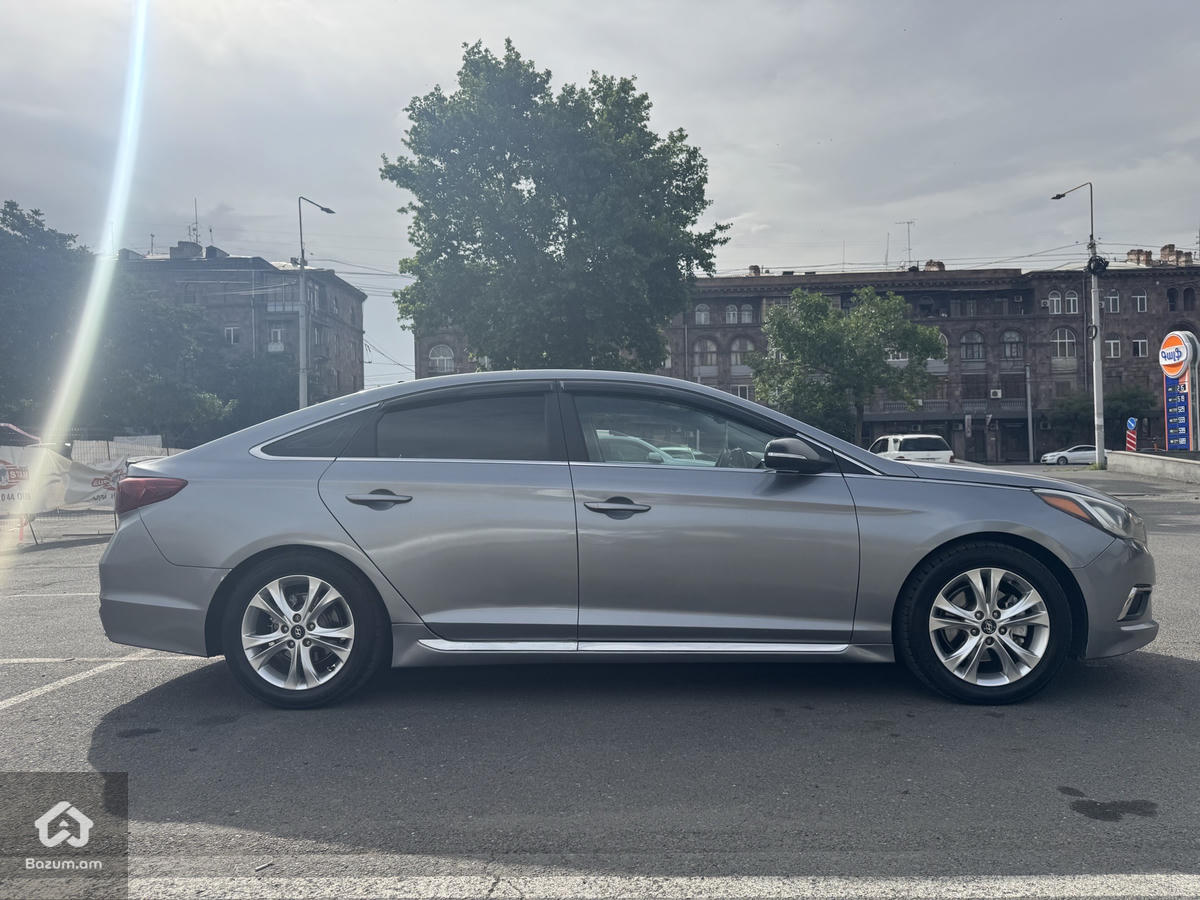 Hyundai - image 2