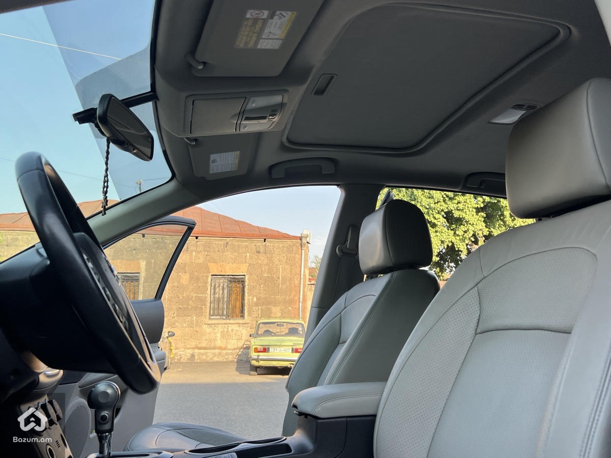 Nissan Rogue  - image 16