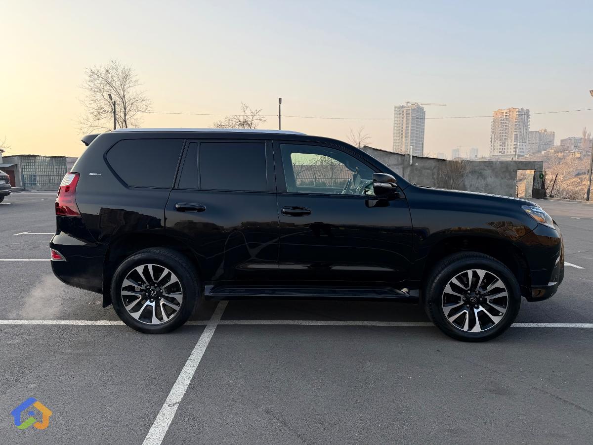 Lexus GX460 - image 9