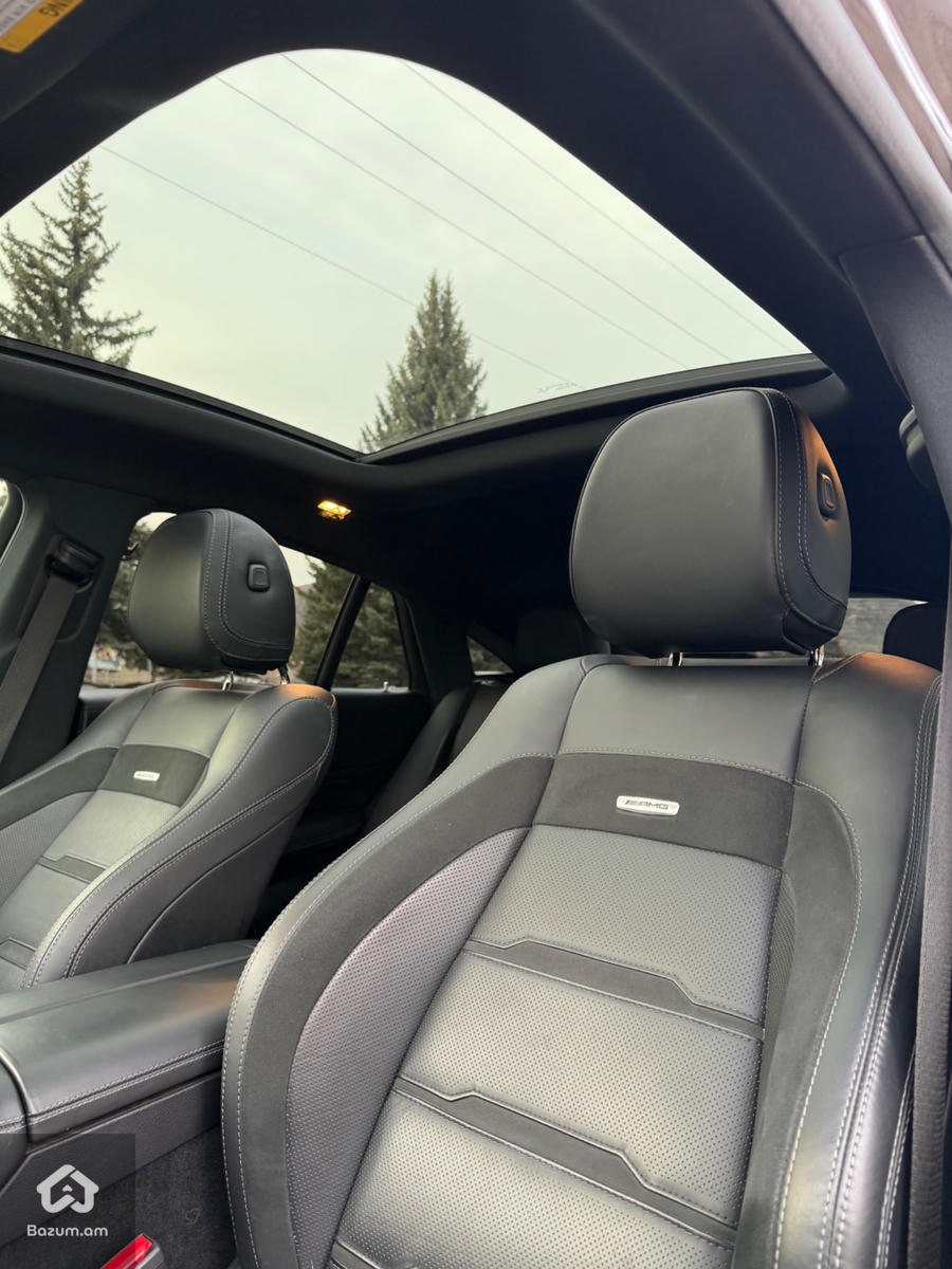 MERCEDES BENZ GLE COUPE AMG CARBON EDITION - image 8