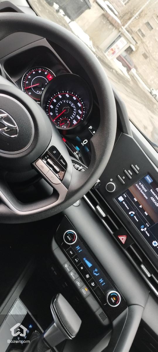 Hyundai elantra  - image 4