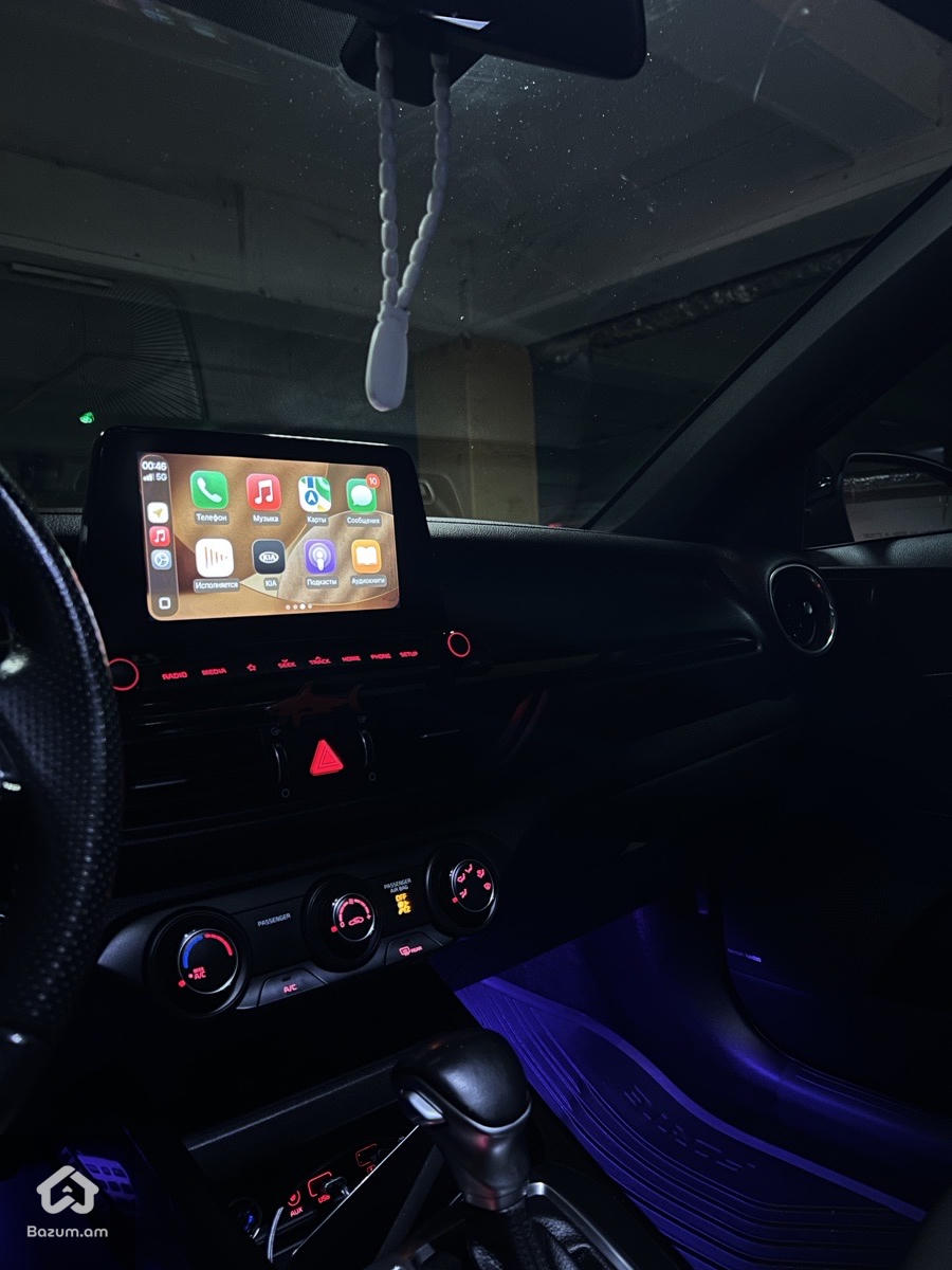 Kia Forte 2021 - image 9