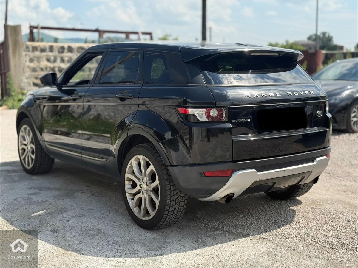 Range Rover Evoque - image 3
